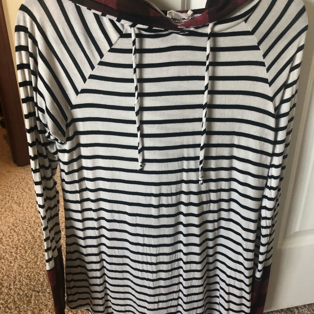 Long sleeve boutique top